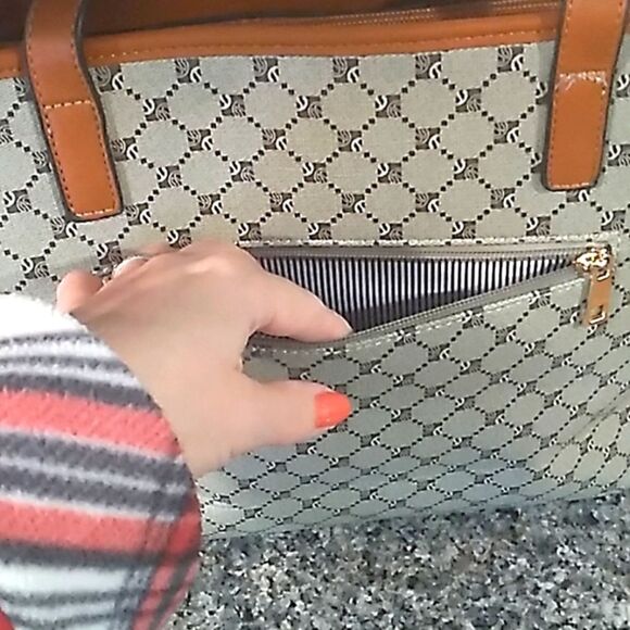 Deluxity Los Angeles Bag. NWT - Picture 6 of 13